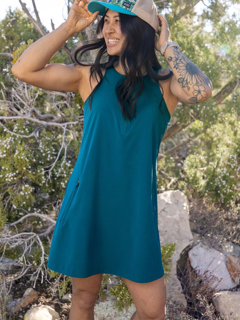 TITLE NINE Built In Shelf Bra Freedom Quick Dry Trail Athletic Dress Sz XL